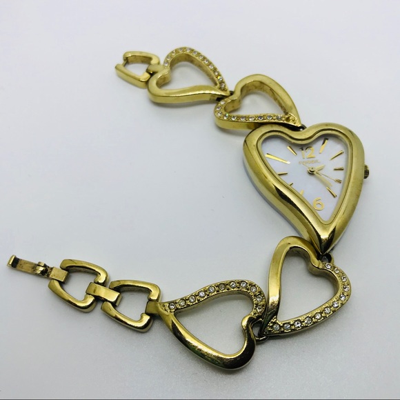 fossil heart watch women's